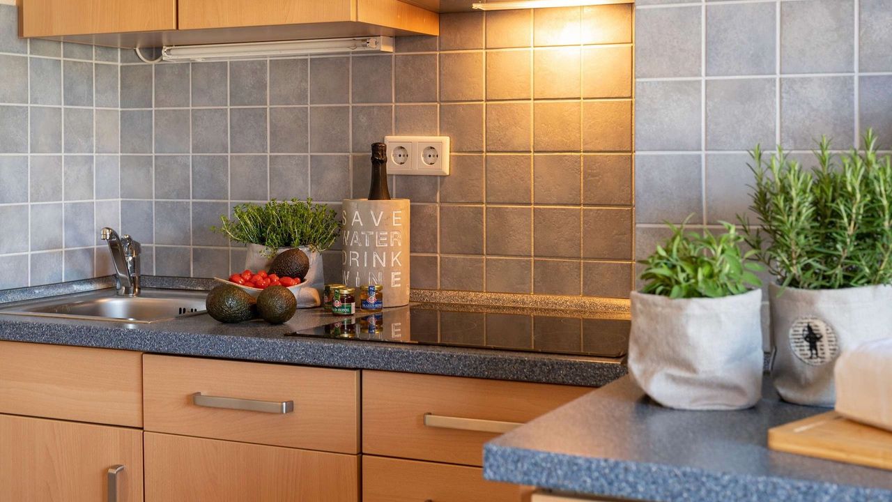 Küche / Küchenzeile Küche / Küchenzeile